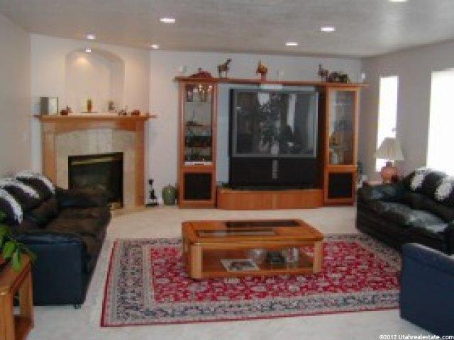 2649 Chalet Cir, Sandy, UT 84093 — photo 4