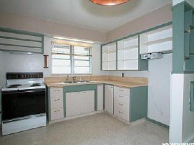 968 E 35th St S, Ogden, UT 84403 — photo 2