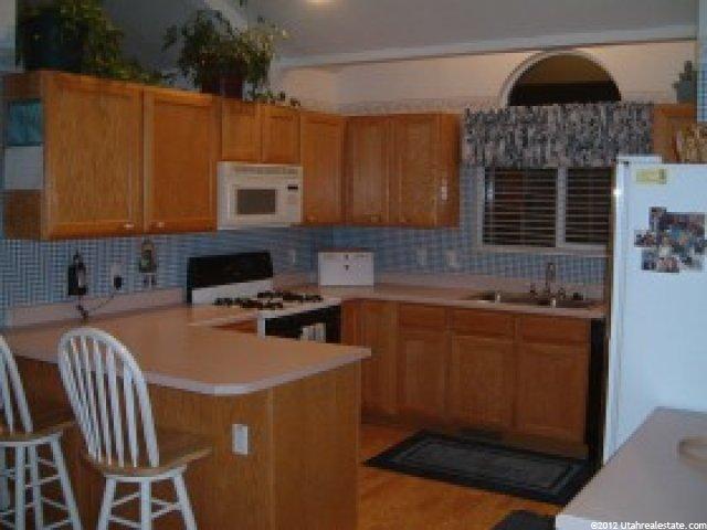 931 W 150 S, Clearfield, UT 84015 — photo 3