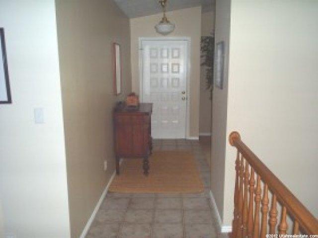 1367 W 1700 N, Clinton, UT 84015 — photo 2