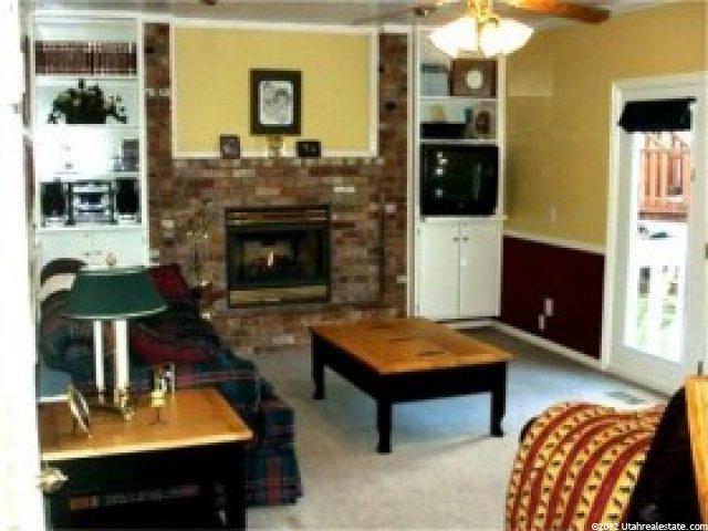 579 S 250 E, Kaysville, UT 84037 — photo 2