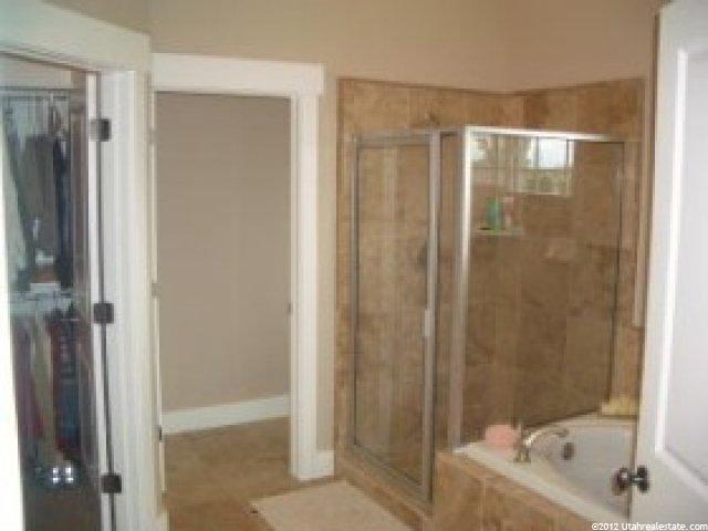 46 Village Square Rd, Centerville, UT 84014 — photo 4