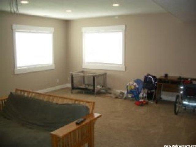 46 Village Square Rd, Centerville, UT 84014 — photo 5