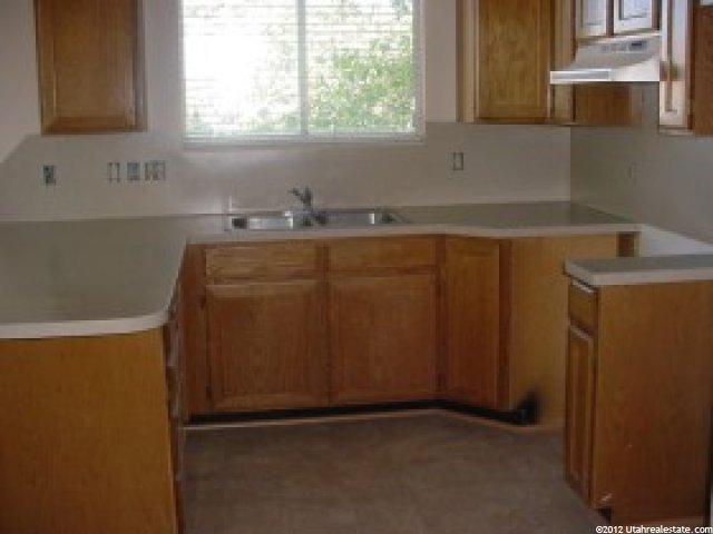 441 W 2425 N, Harrisville, UT 84414 — photo 2