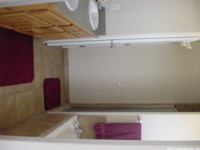 774 S 100 W, Mona, UT 84645 — photo 5