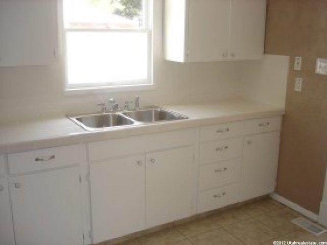 2762 Jackson Ave, Ogden, UT 84403 — photo 4