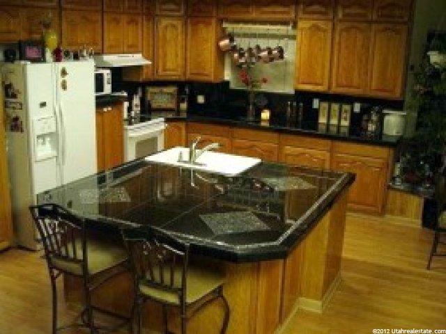 2183 Gregory Ave, Riverton, UT 84065 — photo 2