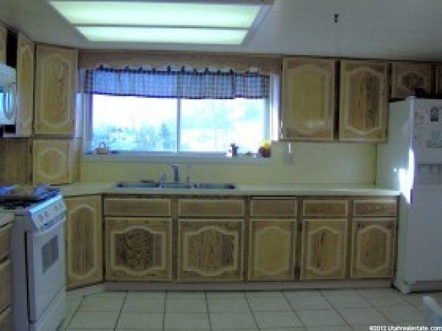 1410 N 4250 W, Plain City, UT 84404 — photo 3