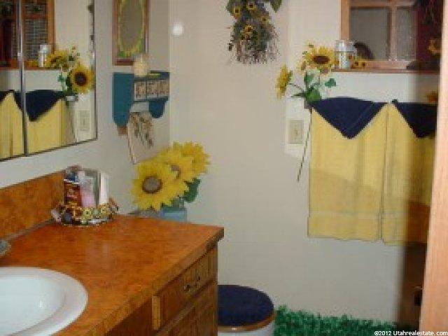 620 W 300 N, Hyrum, UT 84319 — photo 3