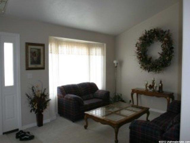 208 W 800 S, Layton, UT 84041 — photo 4