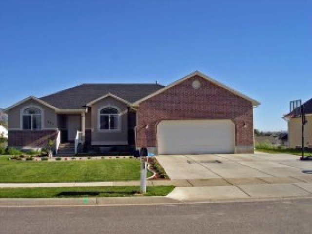 901 E 1525 N, North Ogden, UT 84414 — photo 2