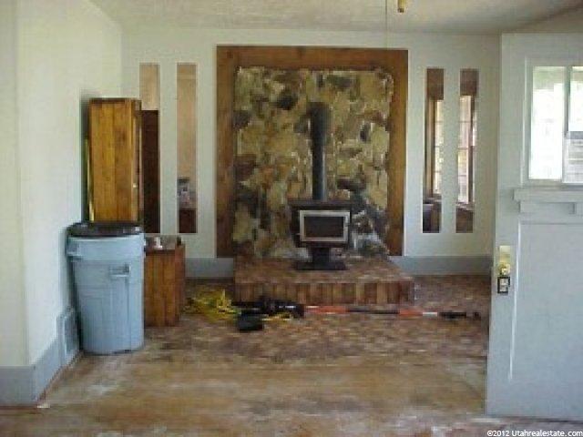 76 S 300 E, Hyrum, UT 84319 — photo 3