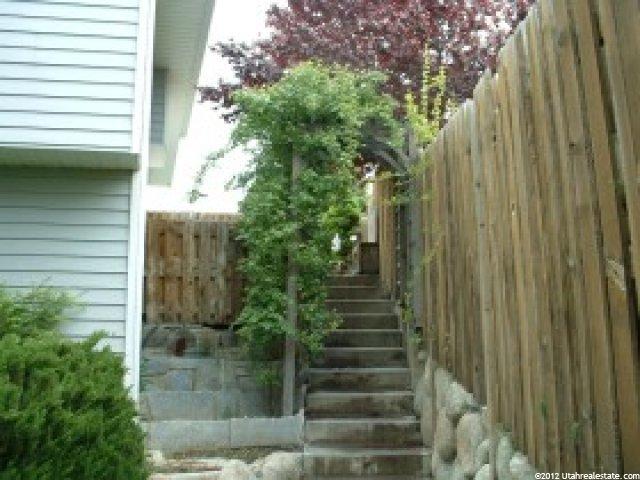 11616 S Eagle Ridge Dr E, Sandy, UT 84094 — photo 3