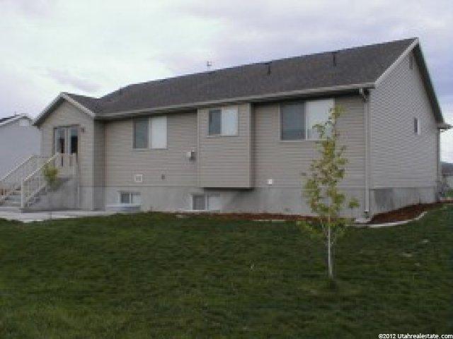 1016 Inverness Dr, Syracuse, UT 84075 — photo 2