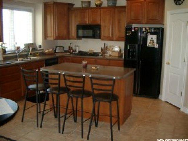 4401 Summerview Rd, Bountiful, UT 84010 — photo 5