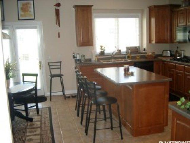 4401 Summerview Rd, Bountiful, UT 84010 — photo 6