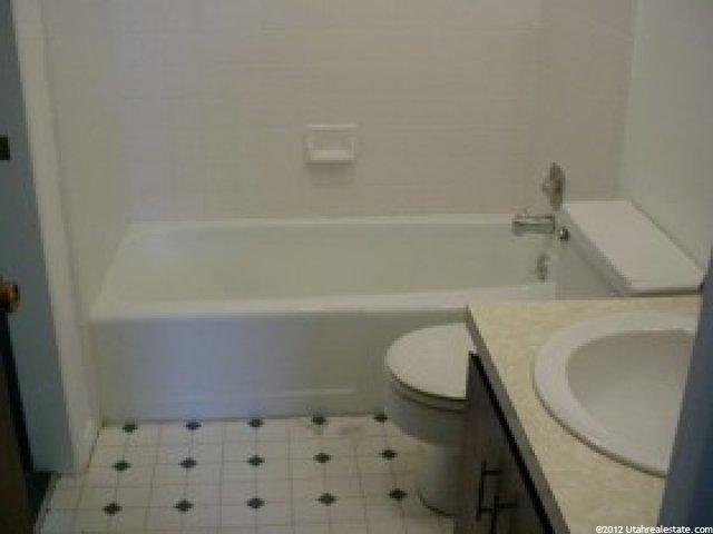 325 W 1100 N, Logan, UT 84321 — photo 4