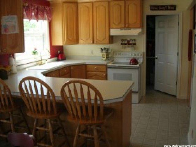 923 W 1850 N, West Bountiful, UT 84087 — photo 4