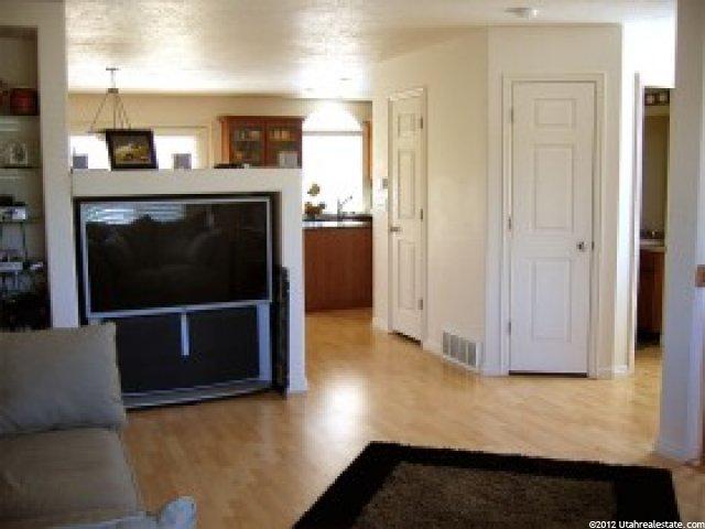 9609 Hidden Point Dr, Sandy, UT 84070 — photo 3