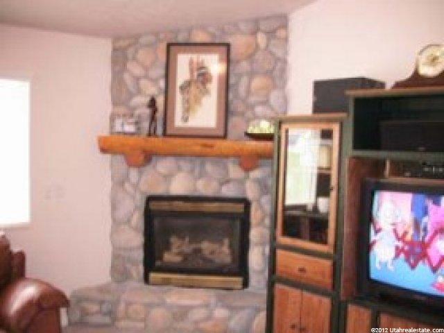 327 Alpinhof Cir, Midway, UT 84049 — photo 4