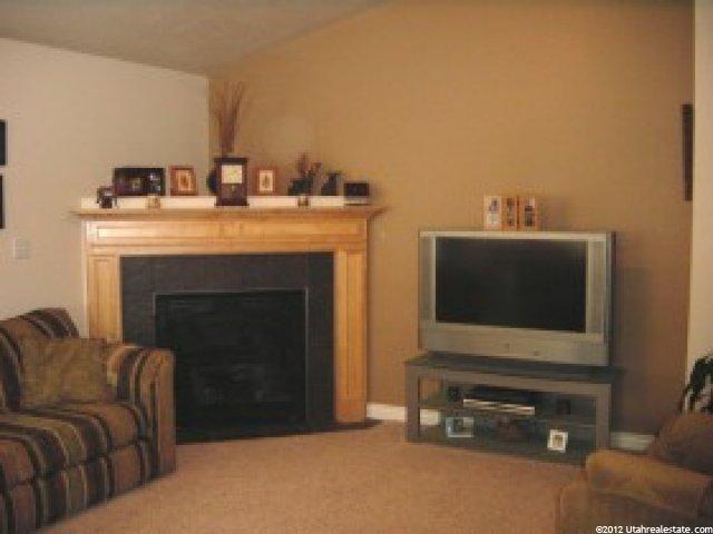 2996 W 3600 N, Farr West, UT 84404 — photo 7