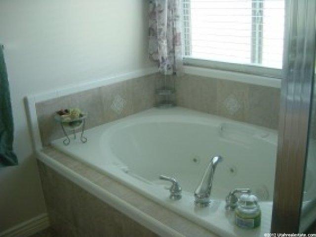 2996 W 3600 N, Farr West, UT 84404 — photo 3