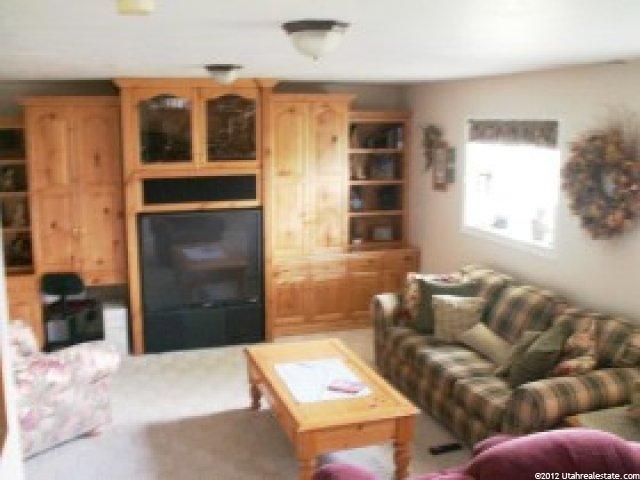 5872 S Jamiah Dr, Murray, UT 84123 — photo 4