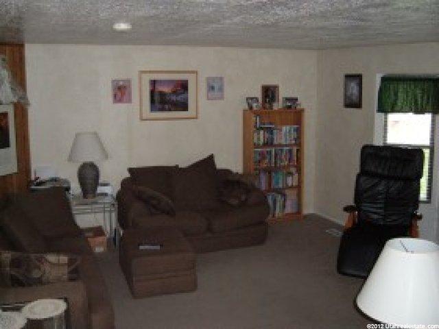 5865 S 3950 W, Roy, UT 84067 — photo 2