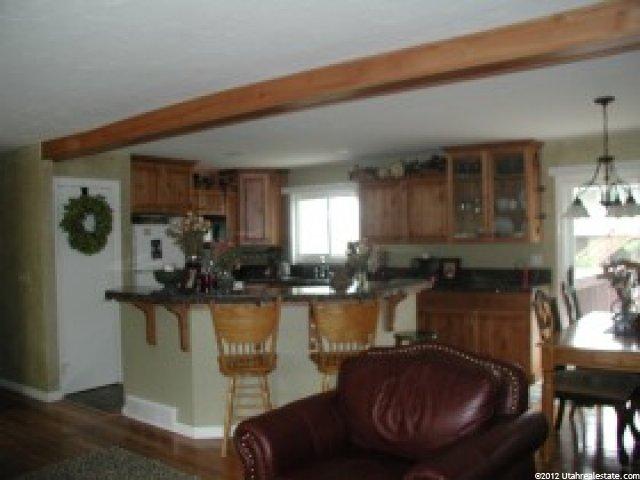 1393 E Sandy Hills Dr S, Sandy, UT 84093 — photo 4