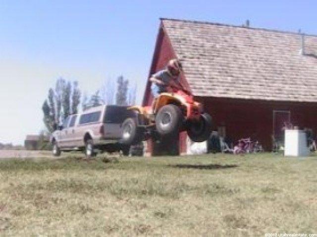 5414 S 5250 W, Hooper, UT 84315 — photo 7