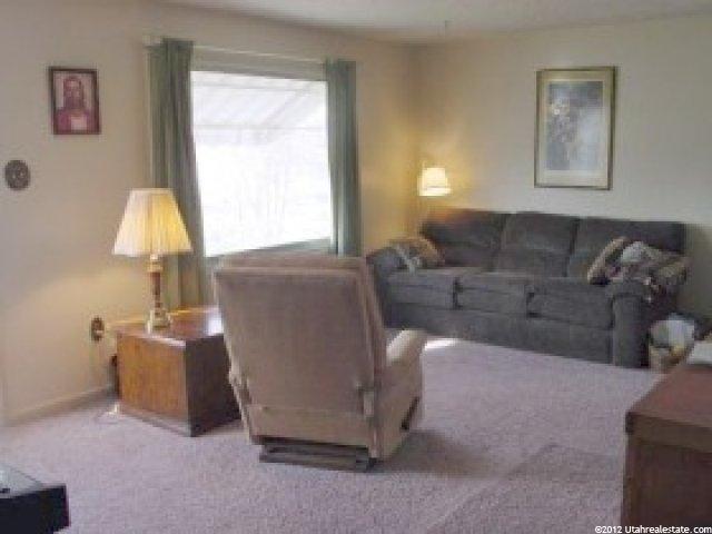 919 E 1000 S, Clearfield, UT 84015 — photo 2