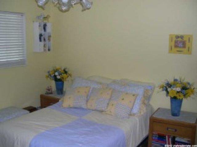 1077 N 250 W, Sunset, UT 84015 — photo 5