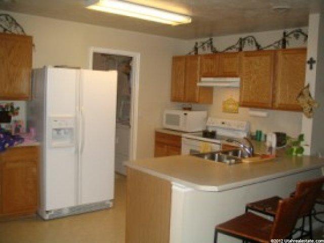 39 E 850 S, Layton, UT 84041 — photo 4
