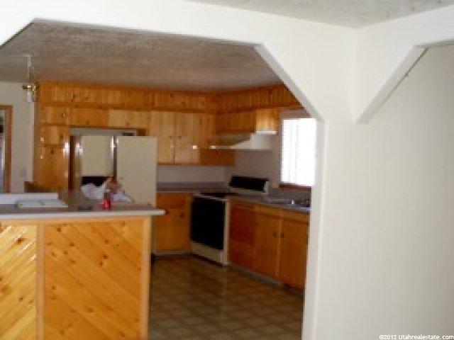 490 E Lagoon St, Roosevelt, UT 84066 — photo 3