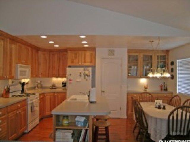 3848 Prestwick Dr, Syracuse, UT 84075 — photo 6