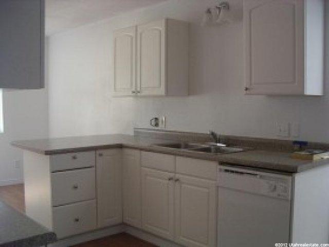 392 E 400 S, Nephi, UT 84648 — photo 3