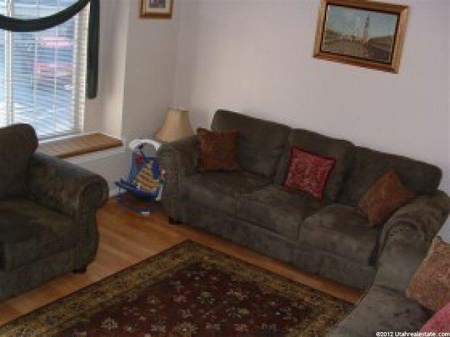 552 W 1900 N, Centerville, UT 84014 — photo 3