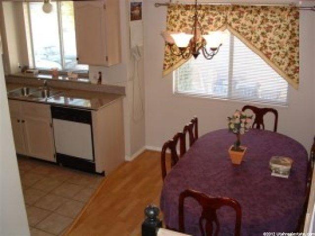 552 W 1900 N, Centerville, UT 84014 — photo 5