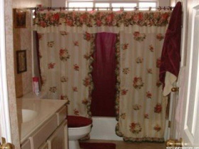 552 W 1900 N, Centerville, UT 84014 — photo 7