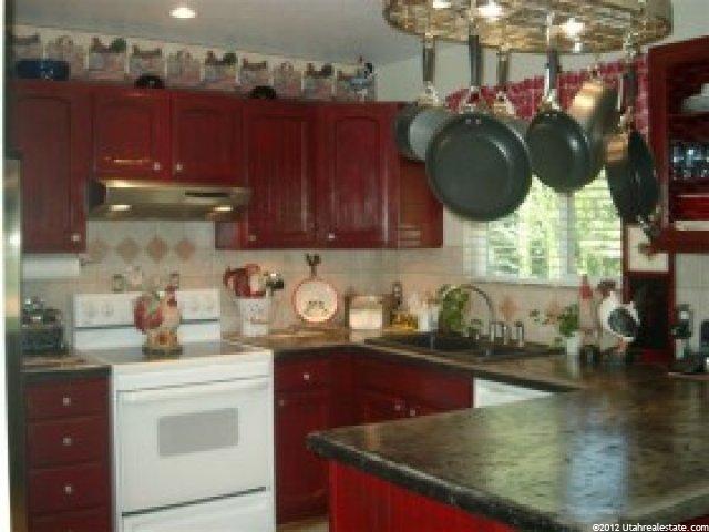 2083 E 9060 S, Sandy, UT 84093 — photo 2