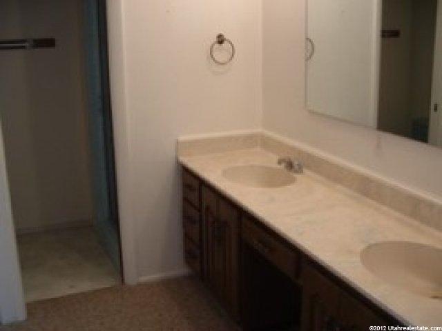 279 E 700 N, Kaysville, UT 84037 — photo 6