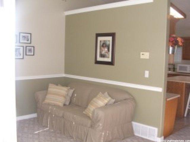 388 S 650 E, Hyrum, UT 84319 — photo 4