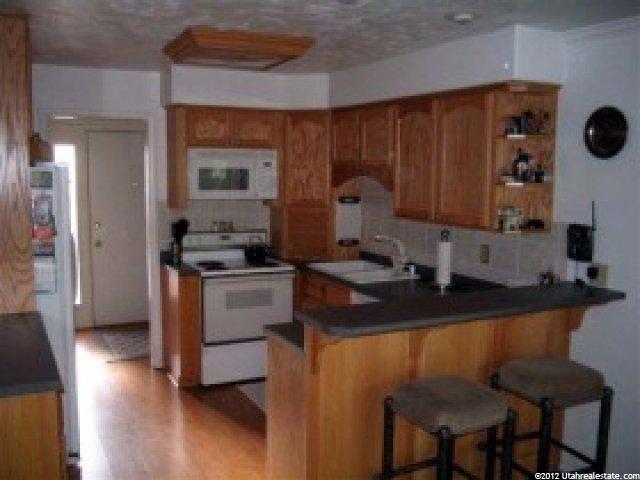 8331 S 1100 E, Sandy, UT 84094 — photo 2