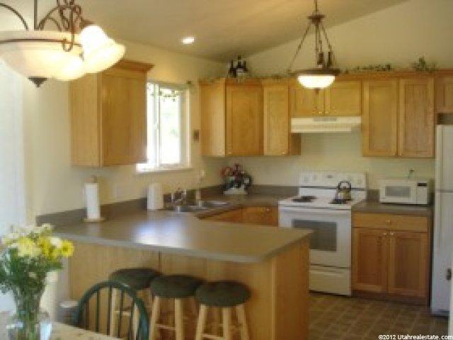 1398 N Chilly Peak Cir E, Ogden, UT 84404 — photo 3