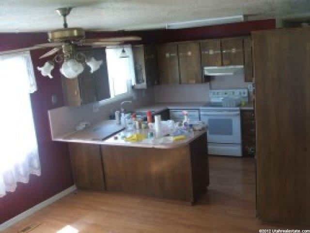 37 S 400 E, Hyrum, UT 84319 — photo 4