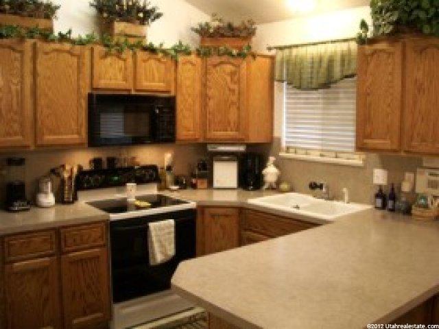 5394 S 3925 W, Roy, UT 84067 — photo 3
