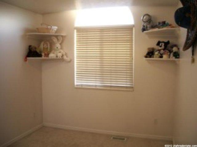 5394 S 3925 W, Roy, UT 84067 — photo 7