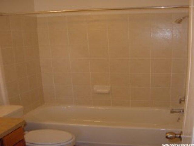 1279 N 25 E, Layton, UT 84041 — photo 4
