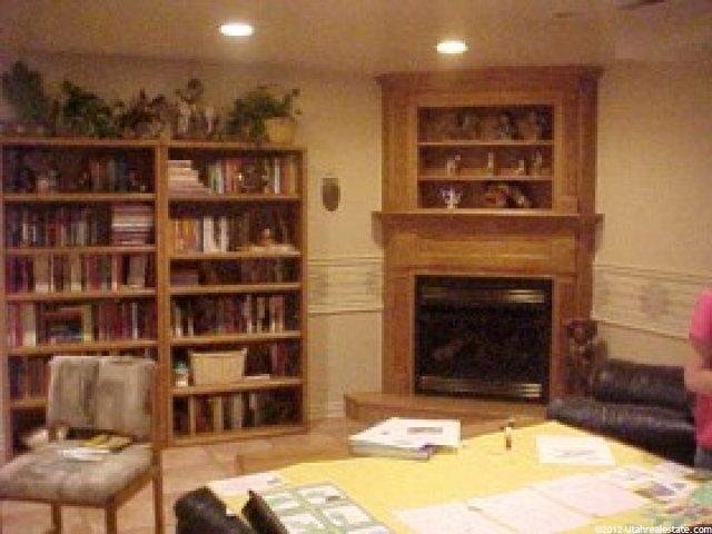 5464 S 125 E, Washington Terrace, UT 84405 — photo 2
