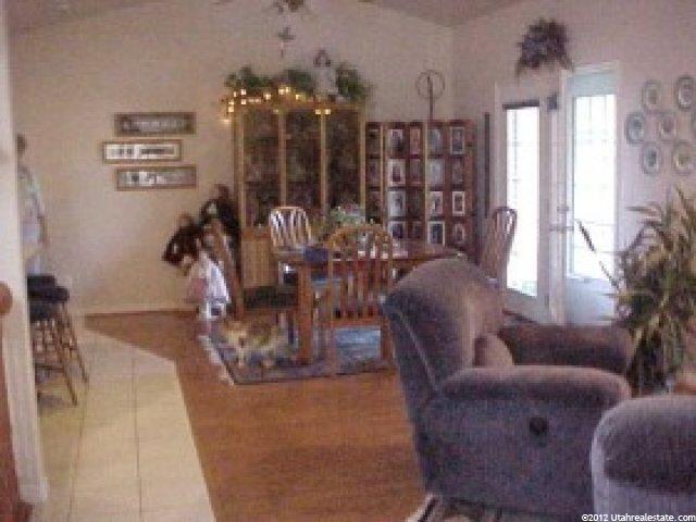 5464 S 125 E, Washington Terrace, UT 84405 — photo 3